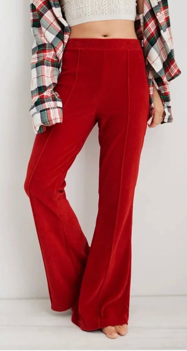 NWT Aerie Groove-On Ribbed Velour Flare High Waist Pull On Pants Red Size Large